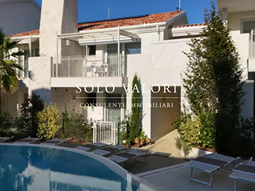 Immagine 10 di Appartamento in vendita  in Piazza Milano a Jesolo