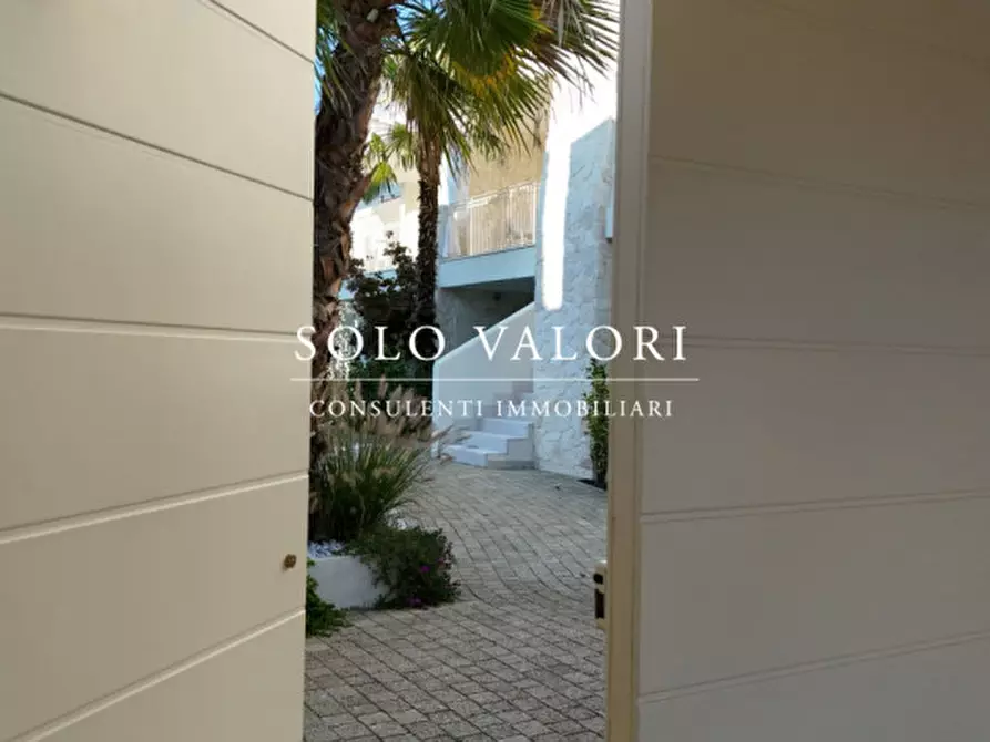 Immagine 24 di Appartamento in vendita  in Piazza Milano a Jesolo