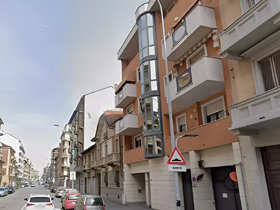 Immagine 5 di Appartamento in vendita  in Via Renato Martorelli, 42 a Torino