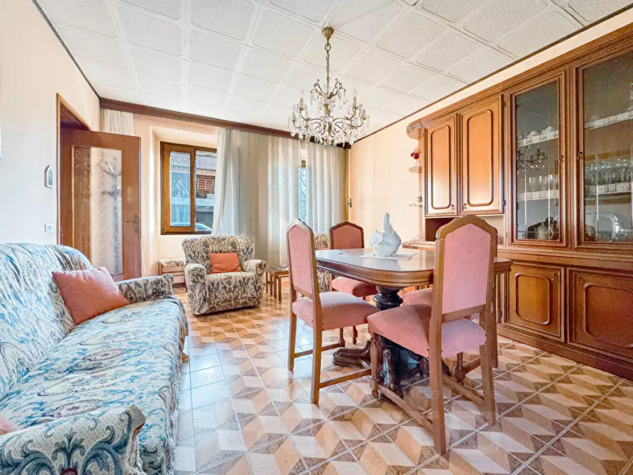 Immagine 7 di Villetta a schiera in vendita  in Via Giuseppe Nobile 6 a Gattico-Veruno