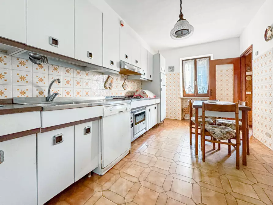 Immagine 9 di Villetta a schiera in vendita  in Via Giuseppe Nobile 6 a Gattico-Veruno