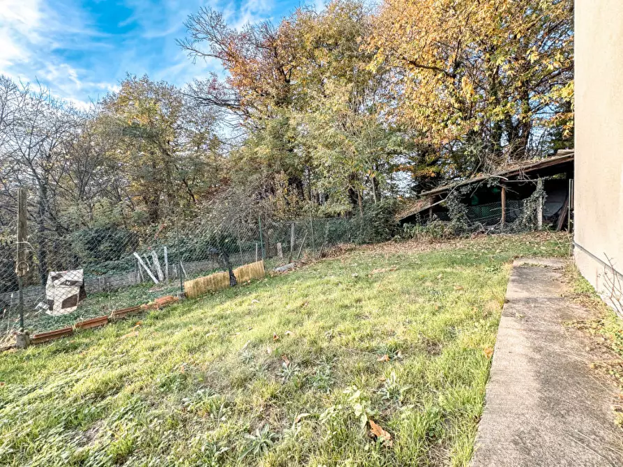 Immagine 16 di Villetta a schiera in vendita  in Via Giuseppe Nobile 6 a Gattico-Veruno