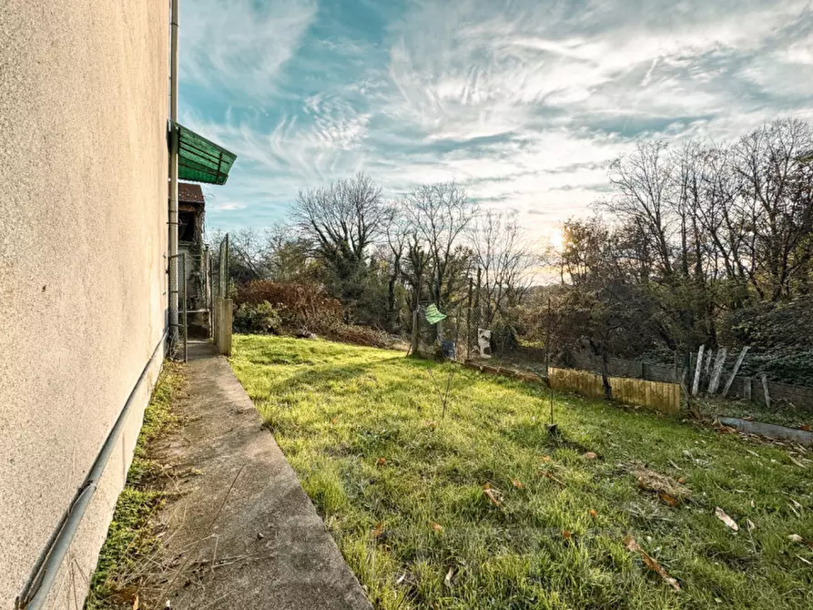 Immagine 18 di Villetta a schiera in vendita  in Via Giuseppe Nobile 6 a Gattico-Veruno