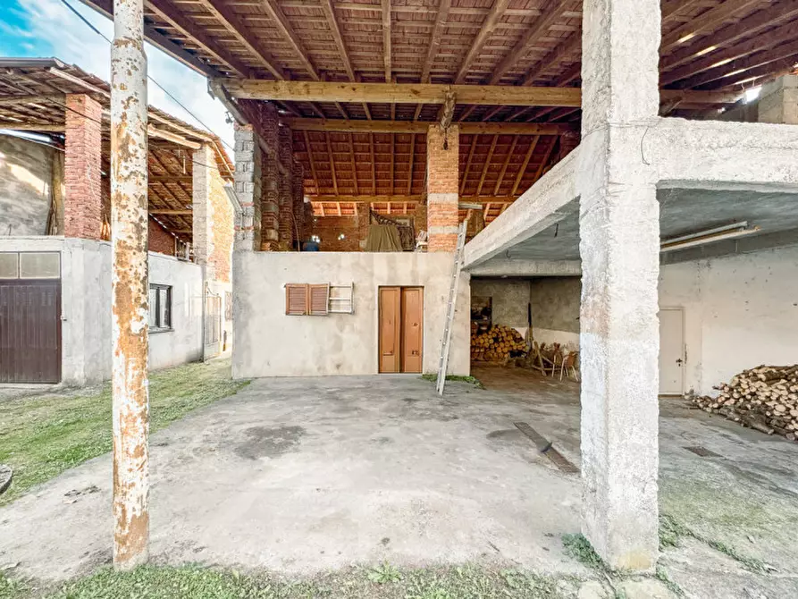 Immagine 21 di Villetta a schiera in vendita  in Via Giuseppe Nobile 6 a Gattico-Veruno