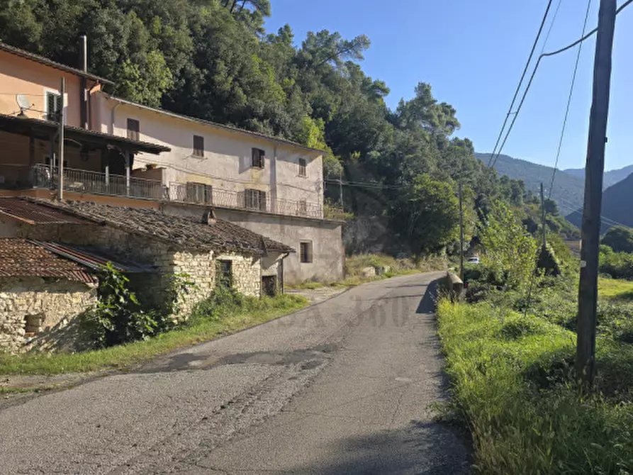 Immagine 2 di Casa indipendente in vendita  in Località Valleludra, 34 a Arrone