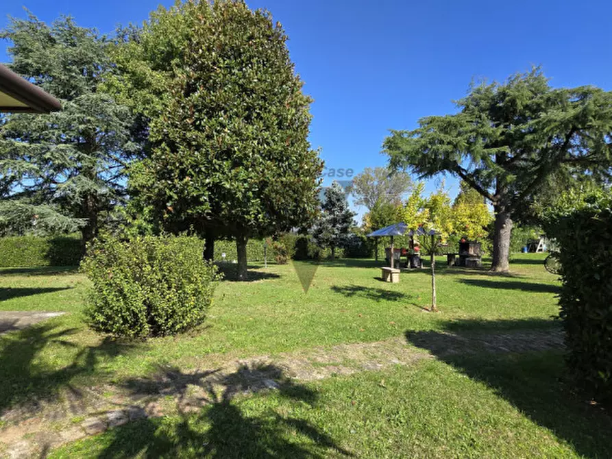 Immagine 2 di Casa indipendente in vendita  a Camponogara