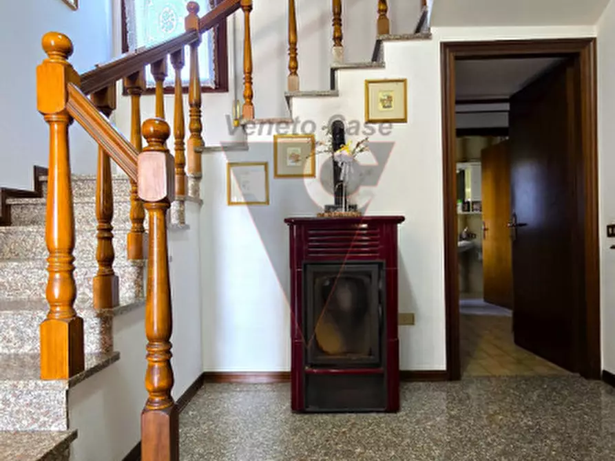 Immagine 7 di Casa indipendente in vendita  a Camponogara