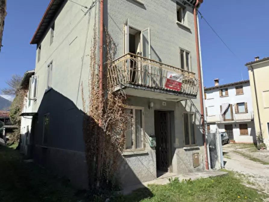 Immagine 1 di Casa indipendente in vendita  in Via Olmo, 64 a Carrè