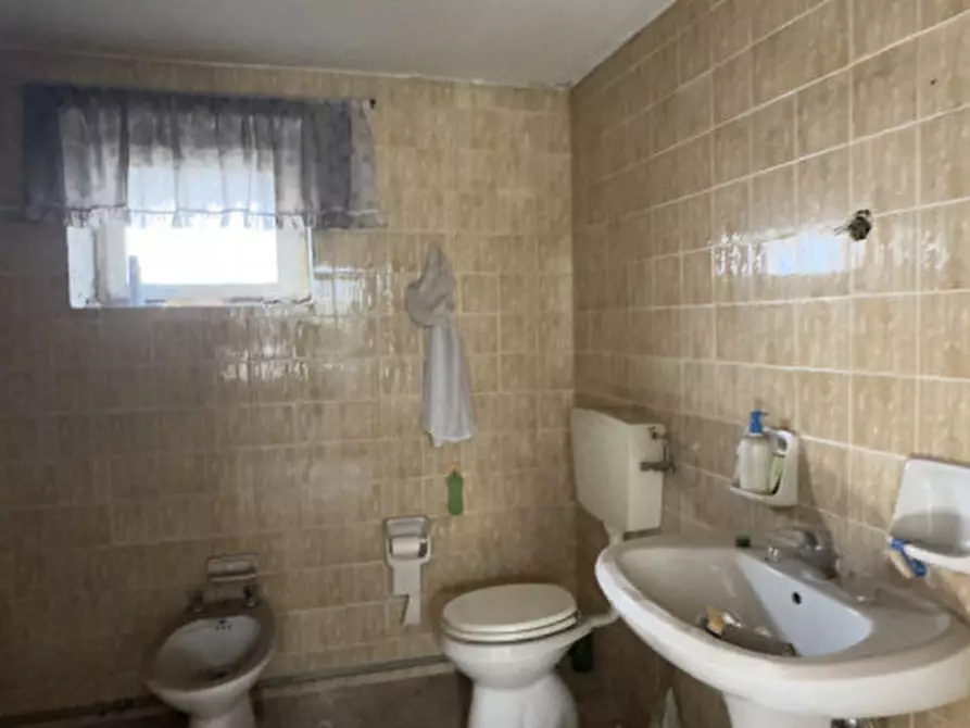 Immagine 14 di Casa indipendente in vendita  in Via Olmo, 64 a Carrè