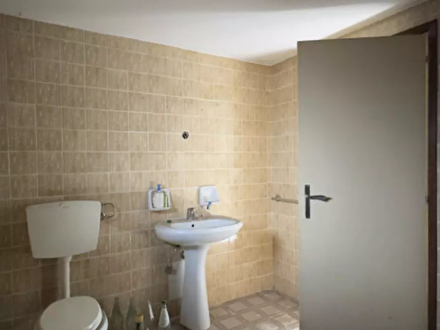 Immagine 17 di Casa indipendente in vendita  in Via Olmo, 64 a Carrè