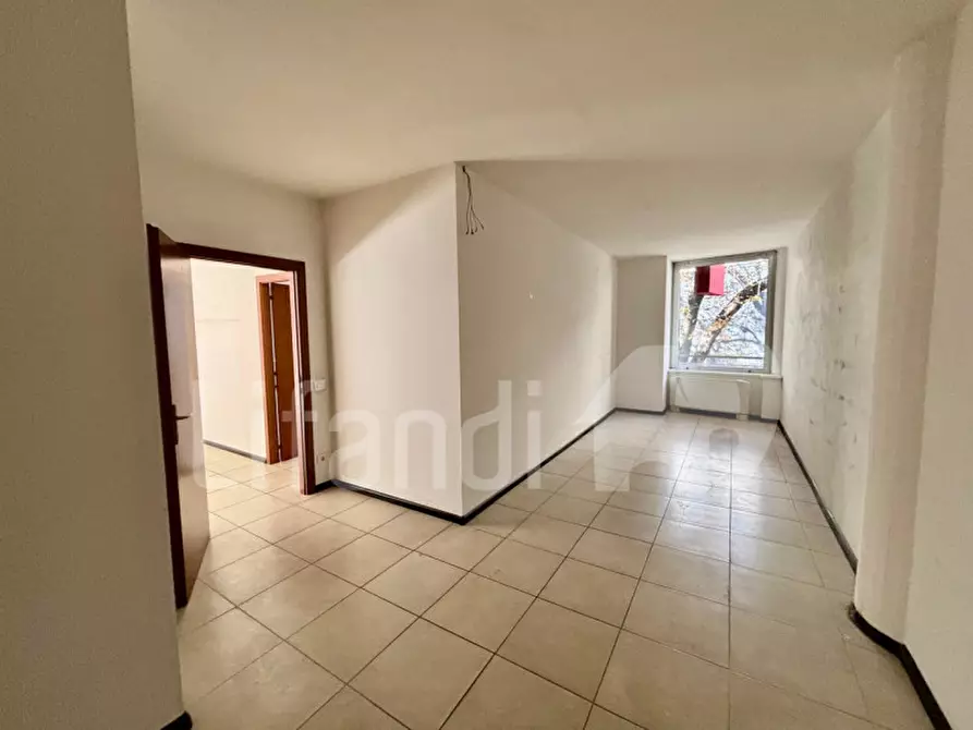 Immagine 4 di Ufficio in affitto  in Via Francesco Crispi - Francesco-Crispi-Straße a Bolzano