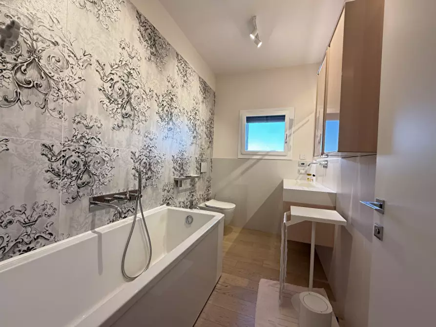 Immagine 18 di Attico in vendita  in via frattini 41 a Legnago