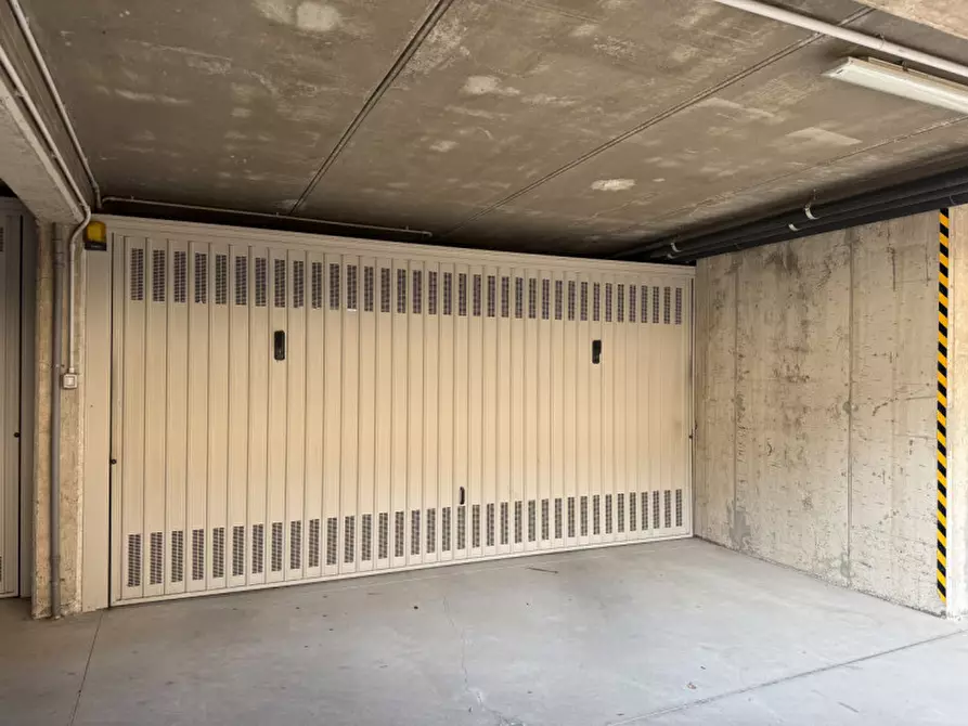 Immagine 21 di Attico in vendita  in via frattini 41 a Legnago