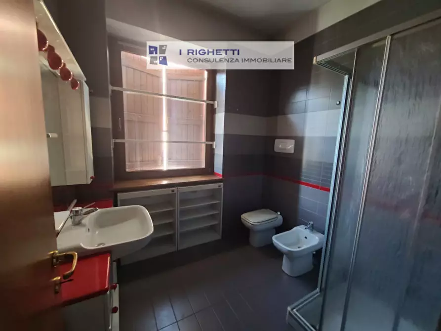 Immagine 5 di Villa in vendita  in Via Catania a Verona