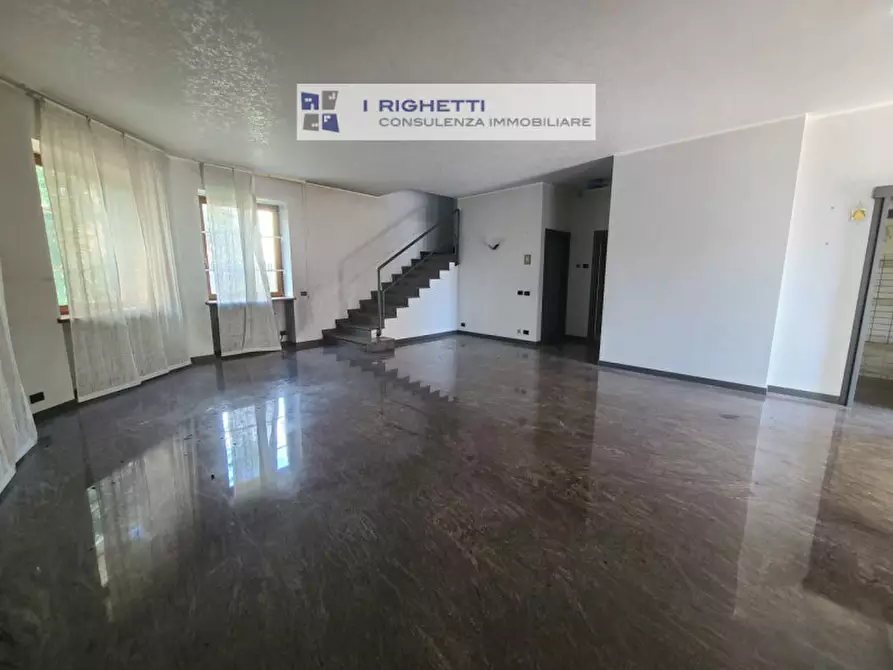 Immagine 13 di Villa in vendita  in Via Catania a Verona