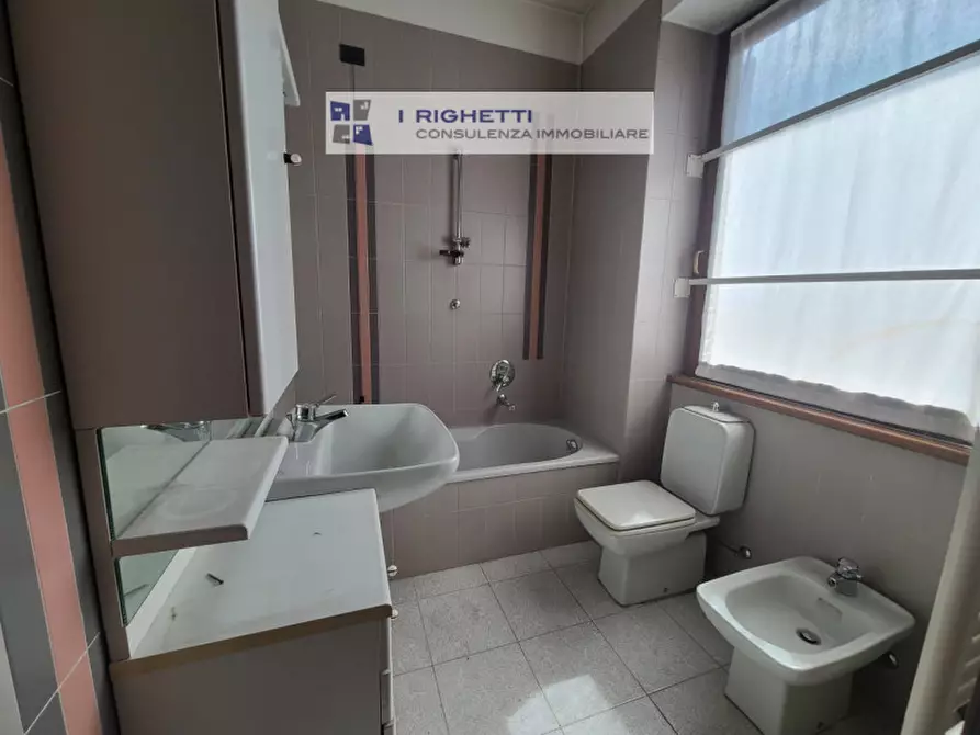 Immagine 16 di Villa in vendita  in Via Catania a Verona