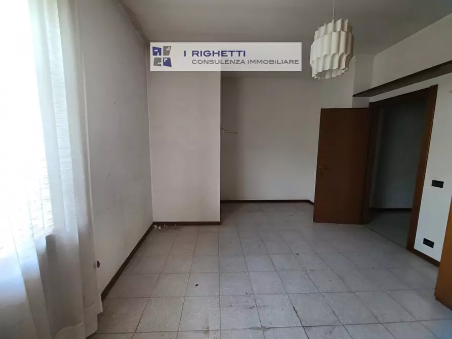 Immagine 17 di Villa in vendita  in Via Catania a Verona