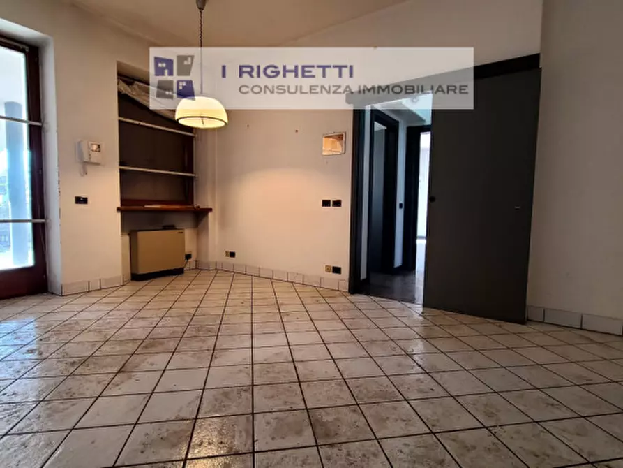 Immagine 29 di Villa in vendita  in Via Catania a Verona