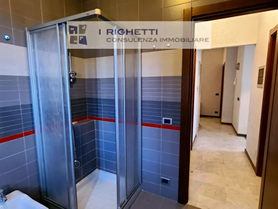 Immagine 43 di Villa in vendita  in Via Catania a Verona