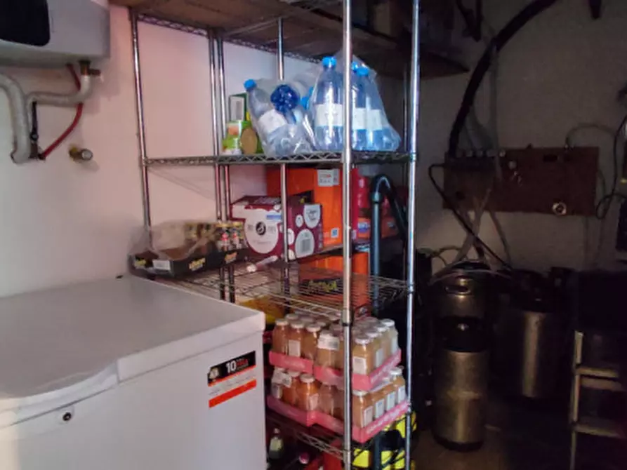 Immagine 17 di Attività commerciale in vendita  in piazza davide franceschetti 8 a Istrana