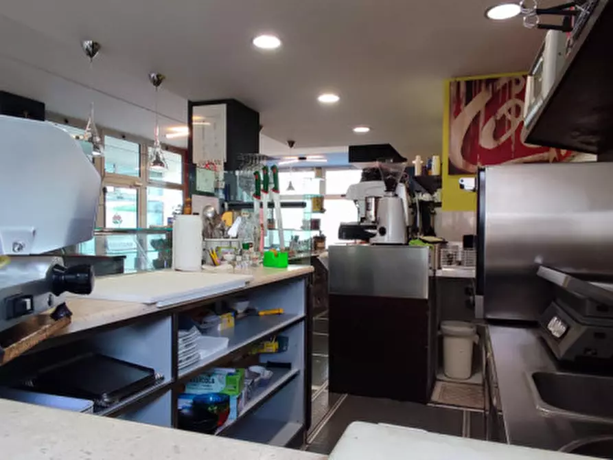 Immagine 24 di Attività commerciale in vendita  in piazza davide franceschetti 8 a Istrana