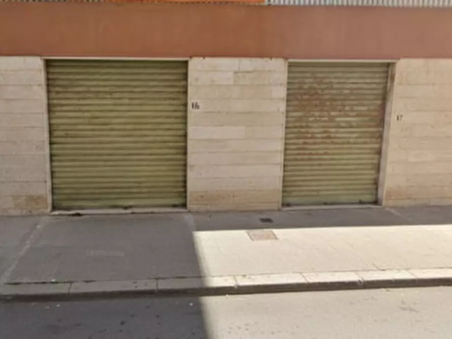 Immagine 2 di Magazzino in vendita  in Via Fratelli Rosselli a Sassari