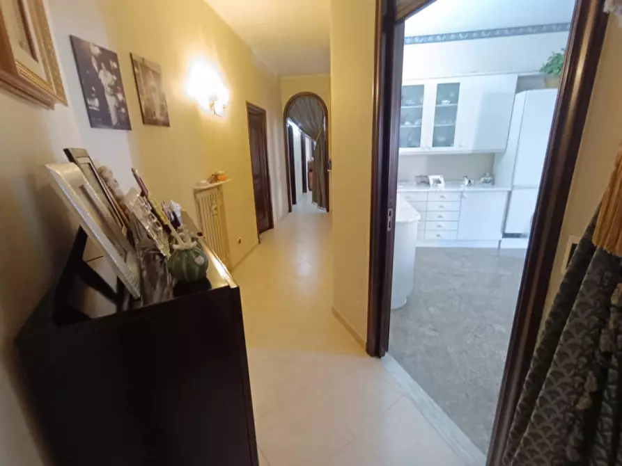 Immagine 3 di Casa indipendente in vendita  in VIALE PALMIRO TOGLIATTI, 26 a Andria