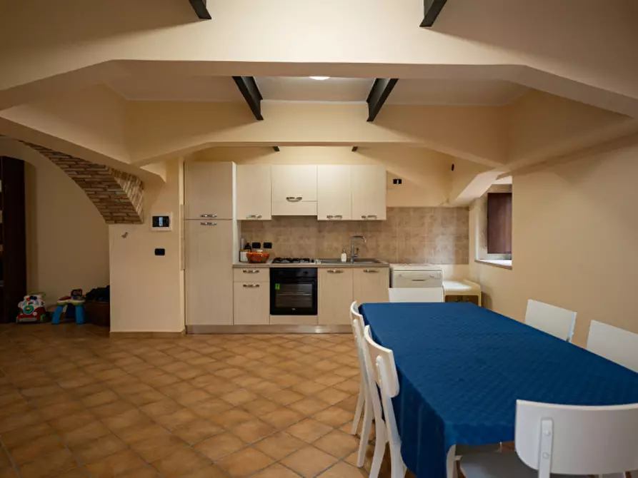 Immagine 7 di Appartamento in vendita  in Vico Generale Stefano Zirilli a Milazzo