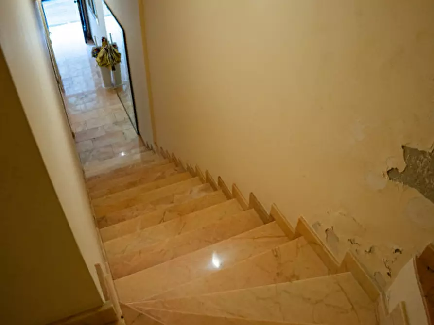 Immagine 24 di Appartamento in vendita  in Vico Generale Stefano Zirilli a Milazzo