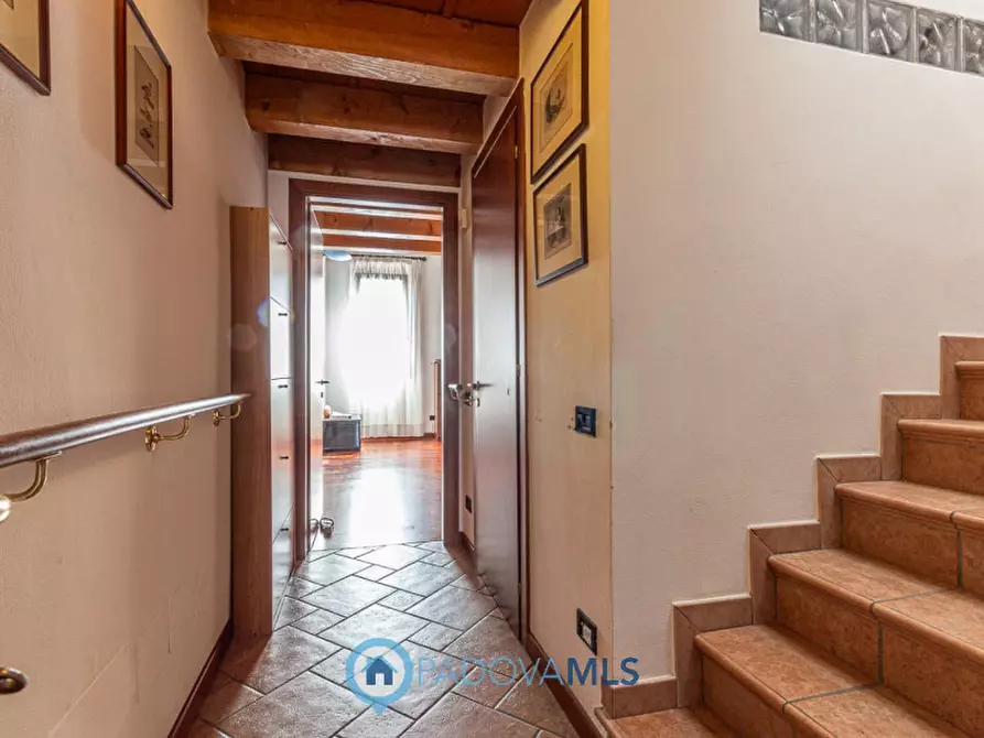 Immagine 13 di Appartamento in vendita  in via Roma a Padova