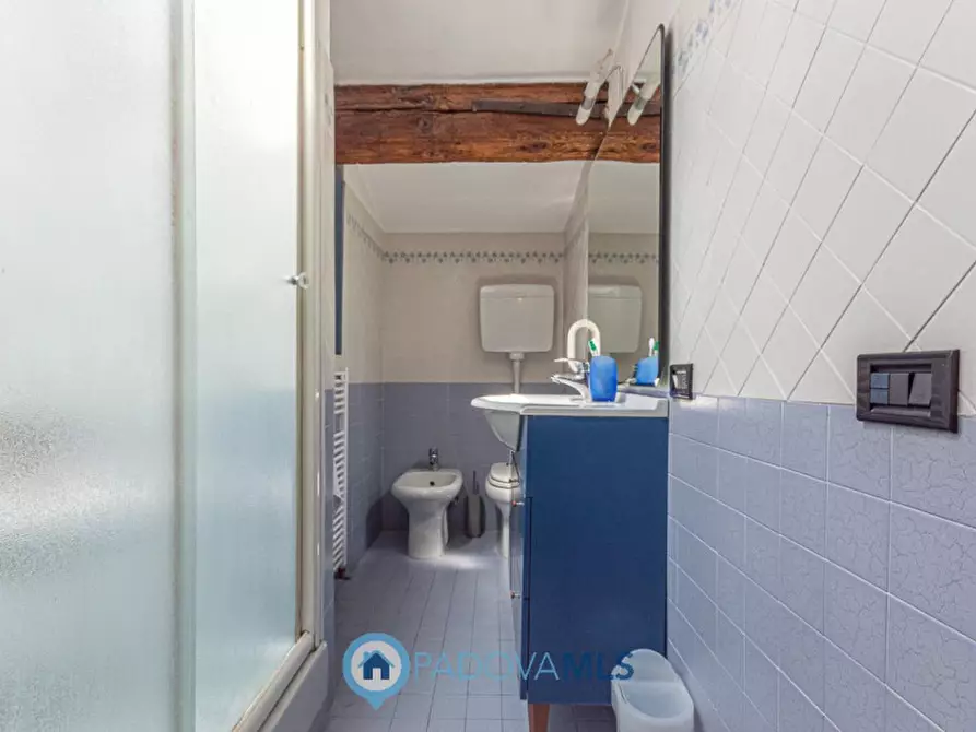 Immagine 19 di Appartamento in vendita  in via Roma a Padova