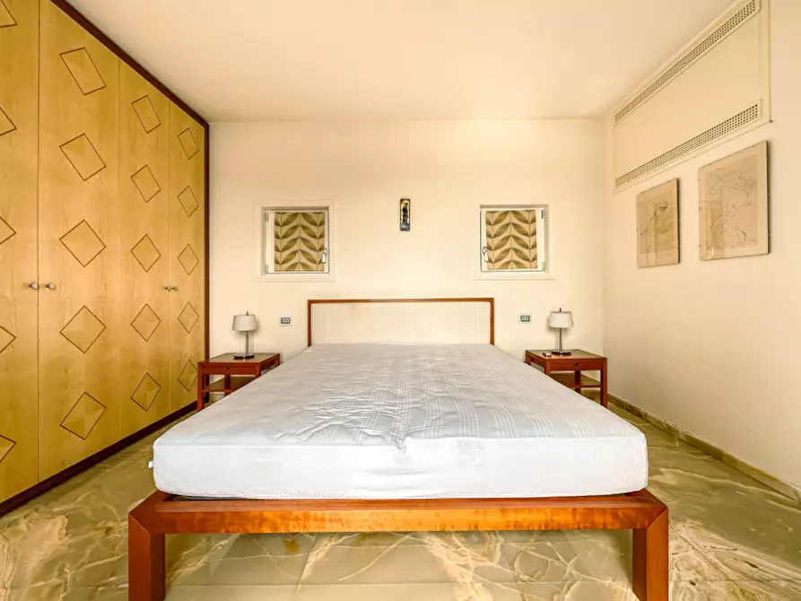 Immagine 20 di Villa in vendita  in via ing. mario saini 15 a Meina