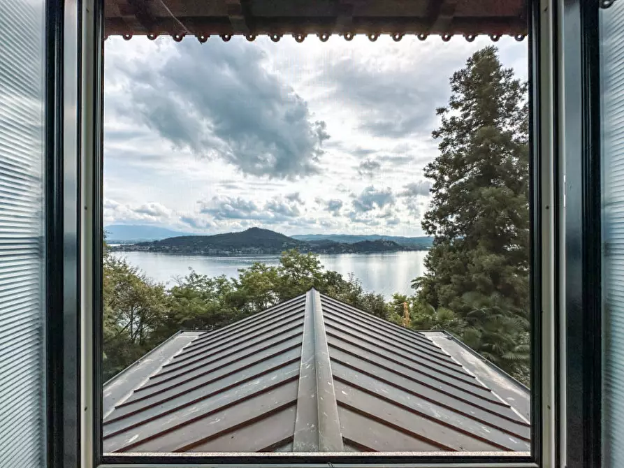 Immagine 43 di Villa in vendita  in via ing. mario saini 15 a Meina