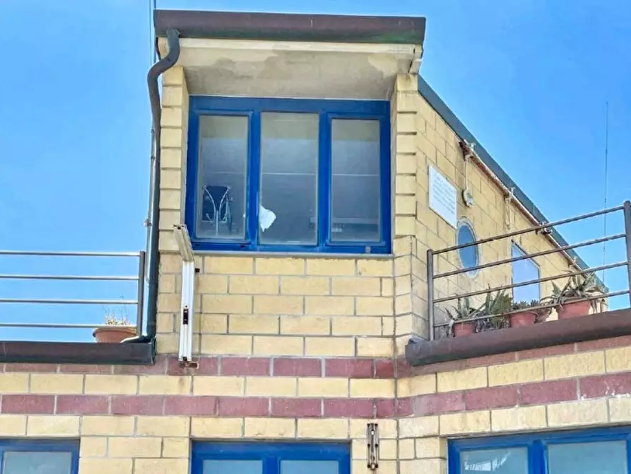 Immagine 10 di Magazzino in vendita  in Viale Europa, 55049 Viareggio LU, Italia a Viareggio