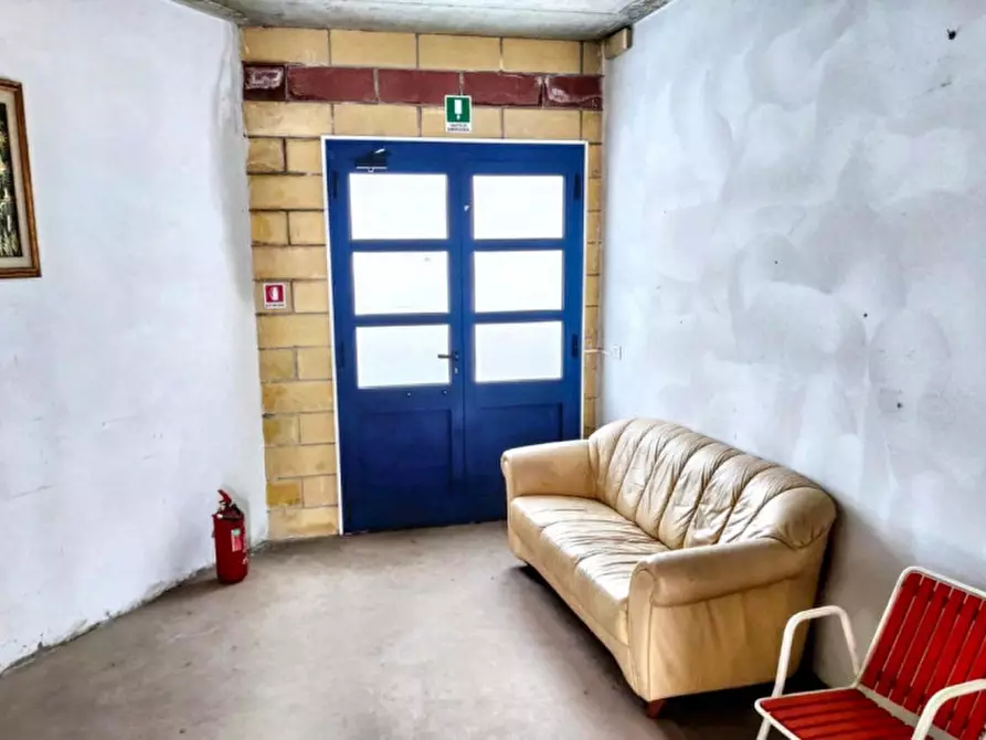 Immagine 11 di Magazzino in vendita  in Viale Europa, 55049 Viareggio LU, Italia a Viareggio