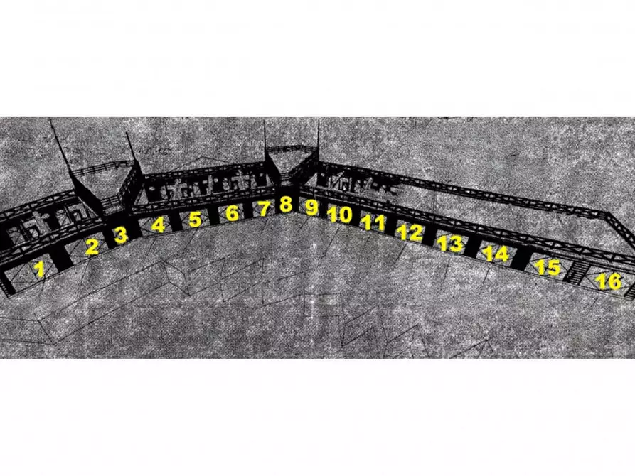 Immagine 18 di Magazzino in vendita  in Viale Europa, 55049 Viareggio LU, Italia a Viareggio