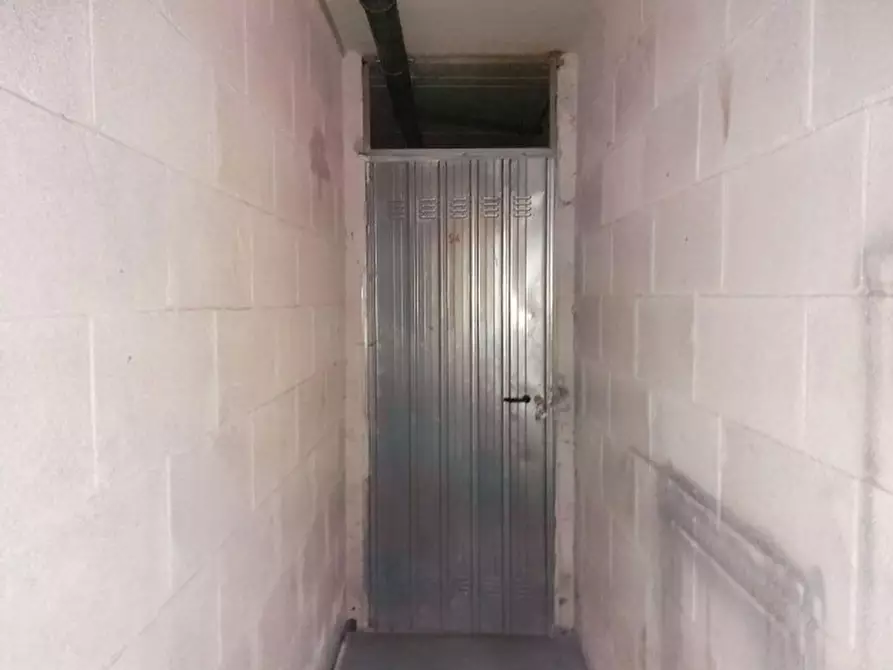 Immagine 3 di Cantina in vendita  in Via A. Manzoni, 13, 00034 Colleferro RM, Italia a Colleferro