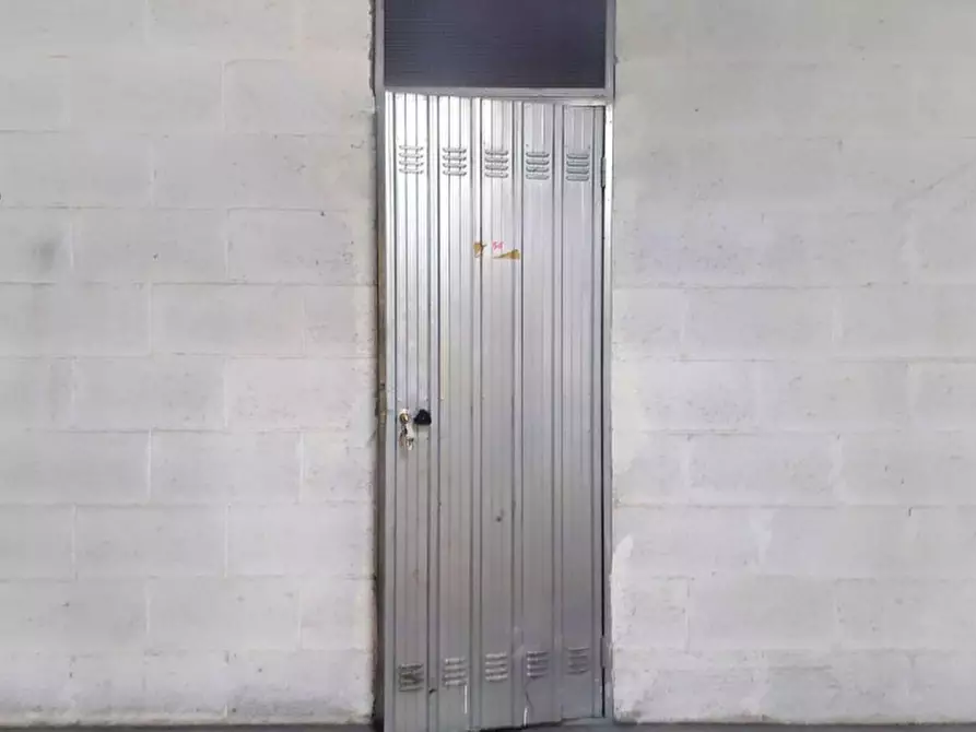 Immagine 7 di Cantina in vendita  in Via A. Manzoni, 13, 00034 Colleferro RM, Italia a Colleferro