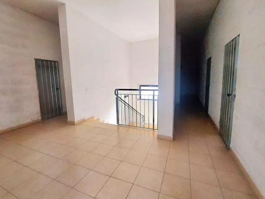 Immagine 10 di Cantina in vendita  in Via A. Manzoni, 13, 00034 Colleferro RM, Italia a Colleferro