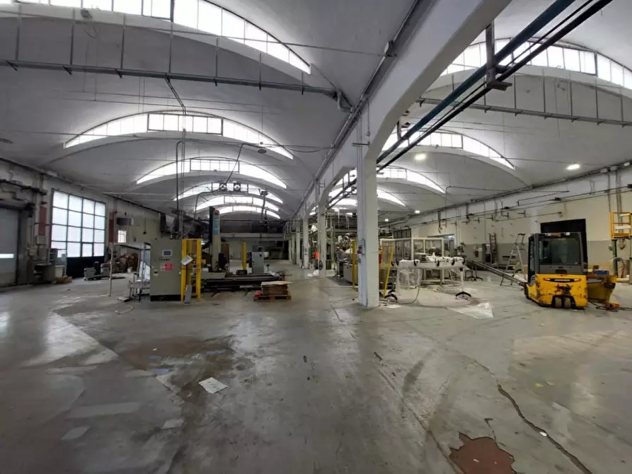 Immagine 21 di Capannone industriale in vendita  in Via XXV Aprile Ovest, Sant'Ilario d'Enza RE, Italia a Reggio Nell'emilia