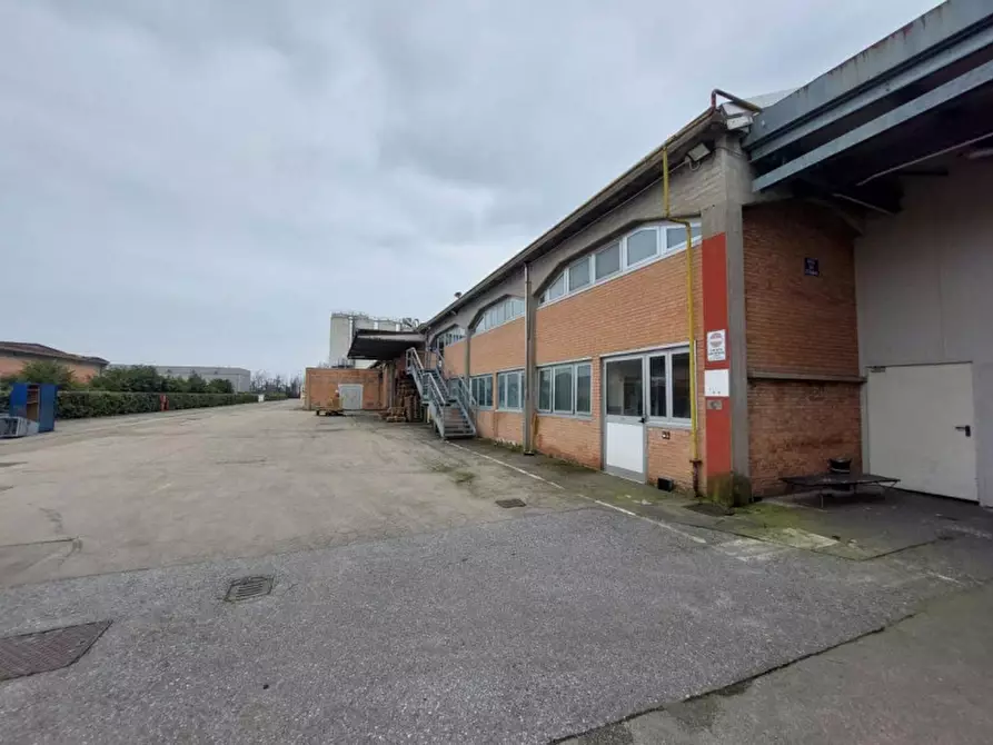 Immagine 22 di Capannone industriale in vendita  in Via XXV Aprile Ovest, Sant'Ilario d'Enza RE, Italia a Reggio Nell'emilia