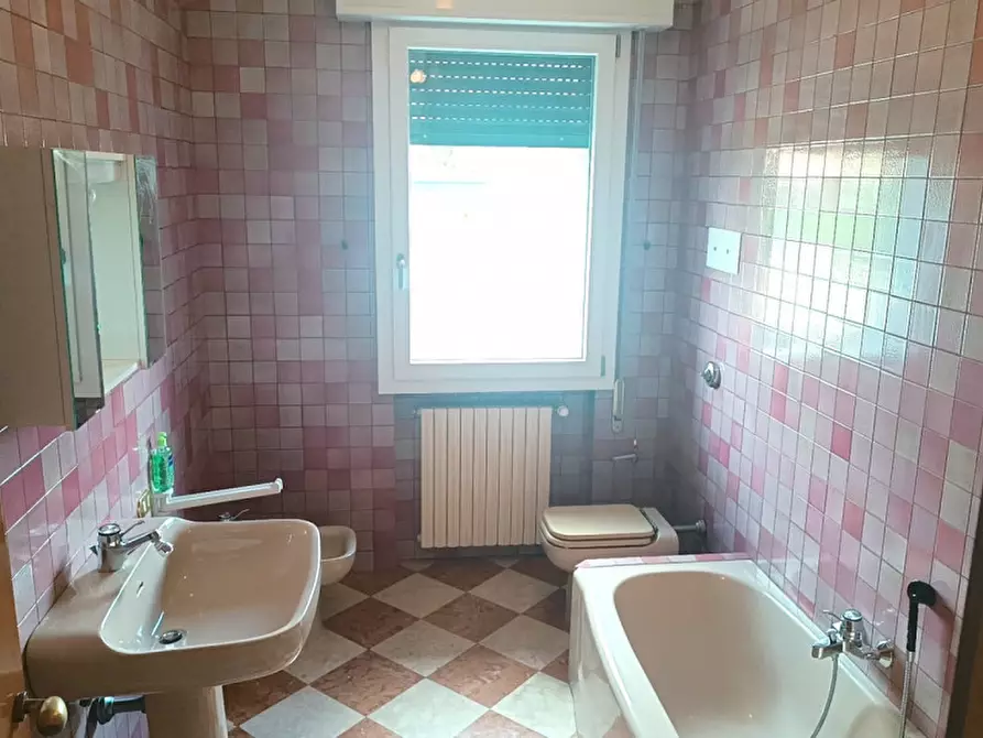 Immagine 21 di Villa in vendita  in VIA TOSCANA 7 a Stra