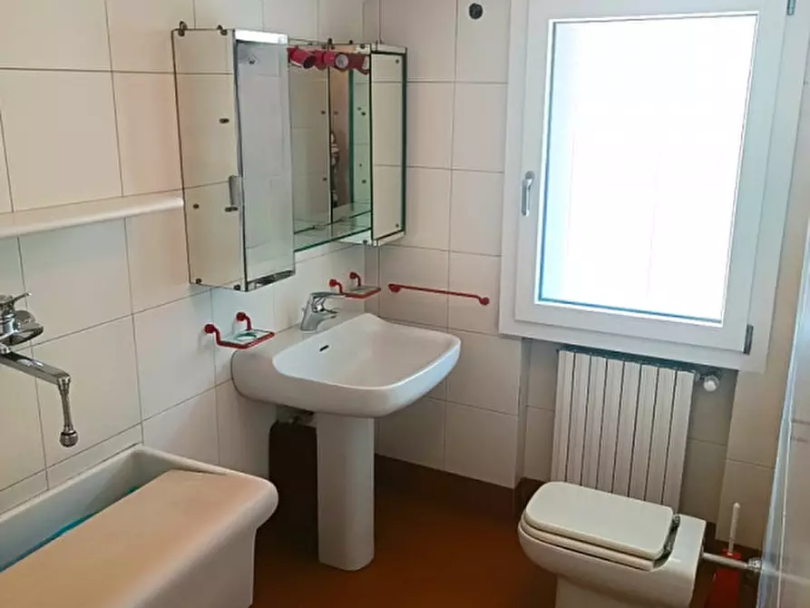 Immagine 27 di Villa in vendita  in VIA TOSCANA 7 a Stra