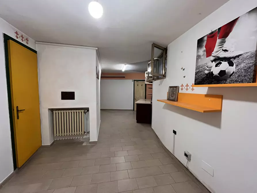 Immagine 18 di Negozio in affitto  in Via Roma a Orgiano