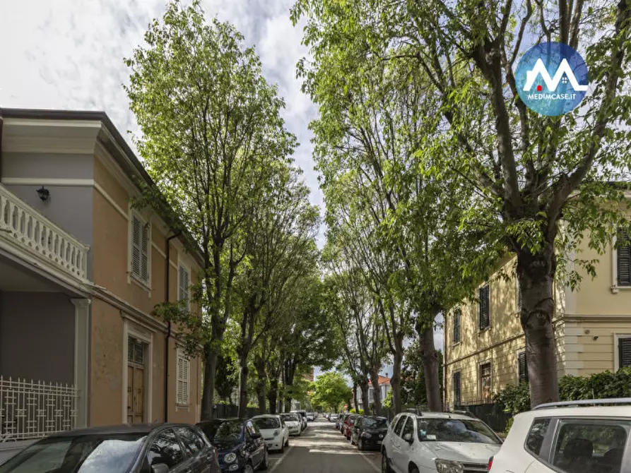 Immagine 18 di Appartamento in vendita  in Viale Giuliano Vanzolini a Pesaro