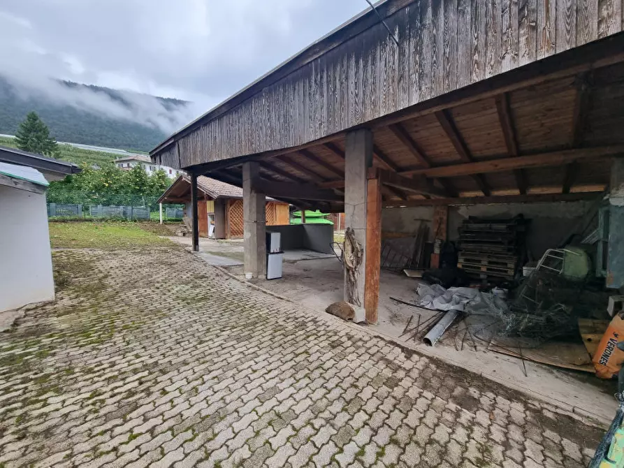 Immagine 4 di Villetta a schiera in vendita  in Romallo a Novella