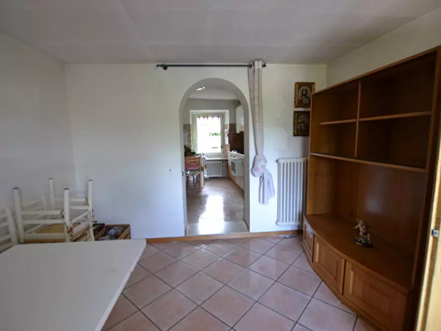 Immagine 14 di Villetta a schiera in vendita  in Romallo a Novella