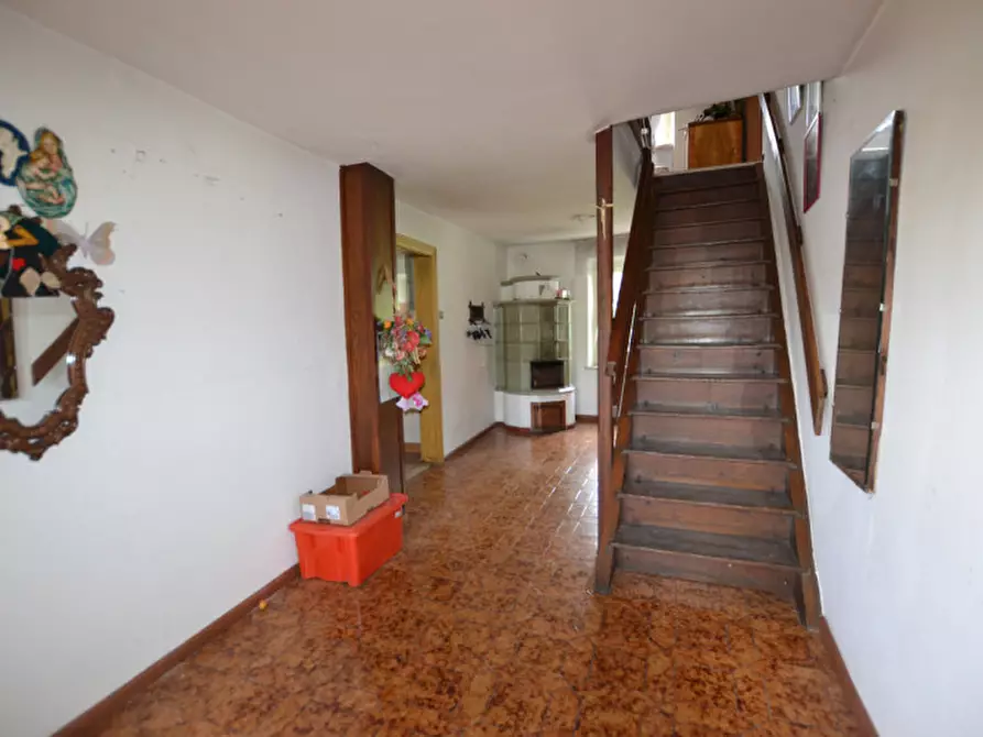 Immagine 20 di Villetta a schiera in vendita  in Romallo a Novella