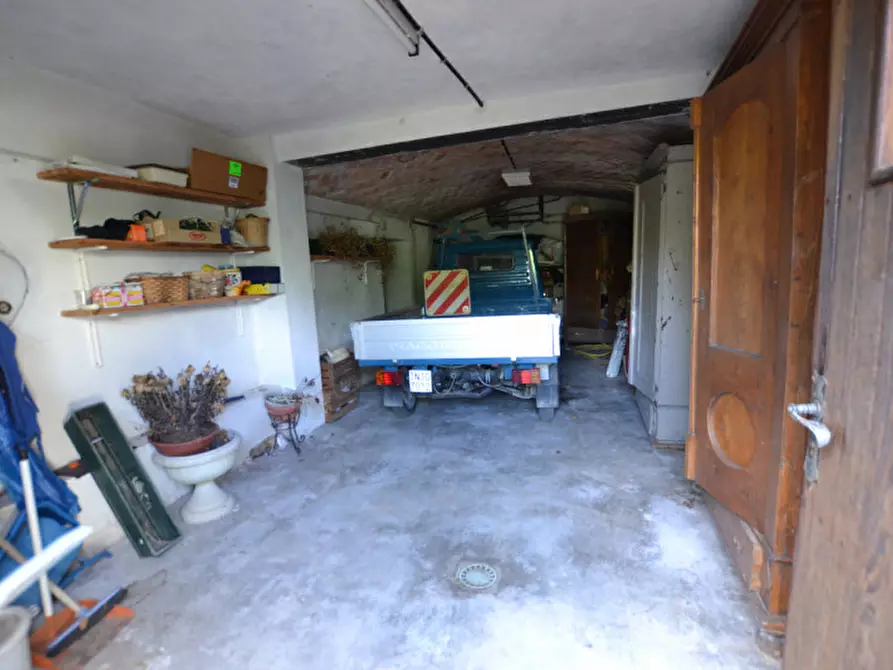 Immagine 21 di Villetta a schiera in vendita  in Romallo a Novella