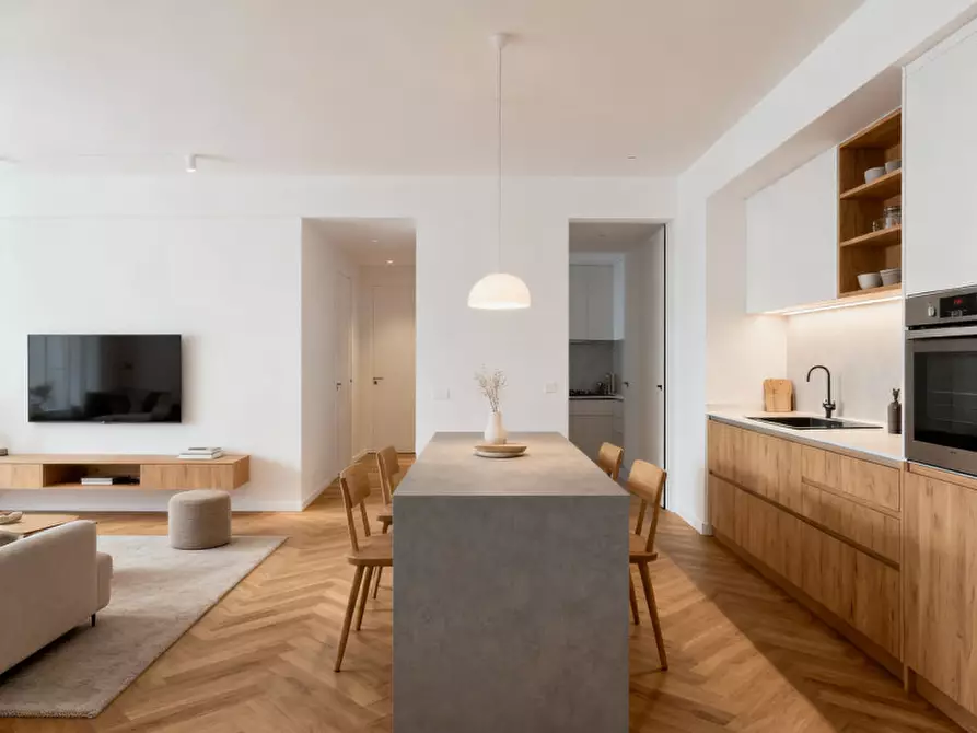 Immagine 5 di Villa in vendita  in Via Aldo Moro a Soiano Del Lago